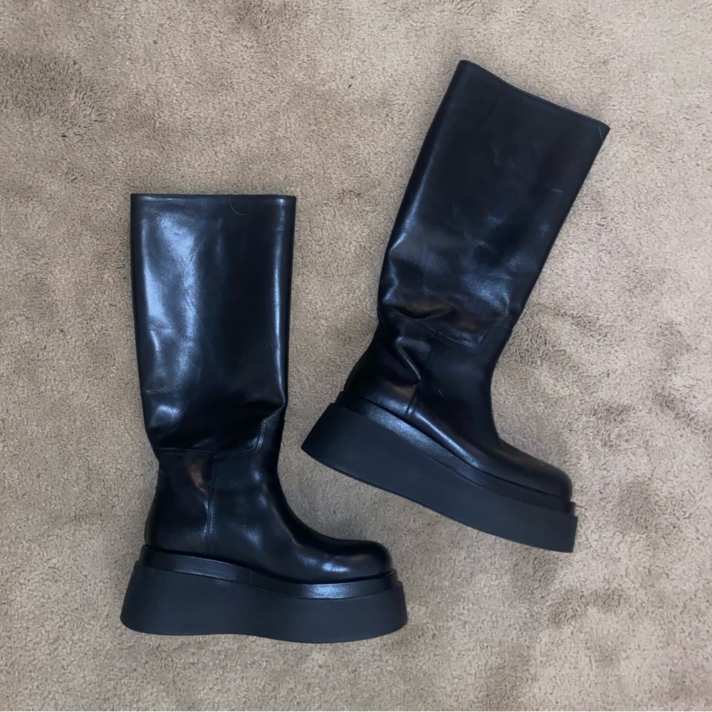 Giampaolo Viozzi Tall Platform Leather Boots- size 9 (39)